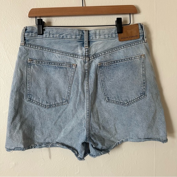 Aritzia Denim Forum The Yoko Hi-Rise Mid-Thigh Denim Short - Sz 31 - Picture 5 of 12